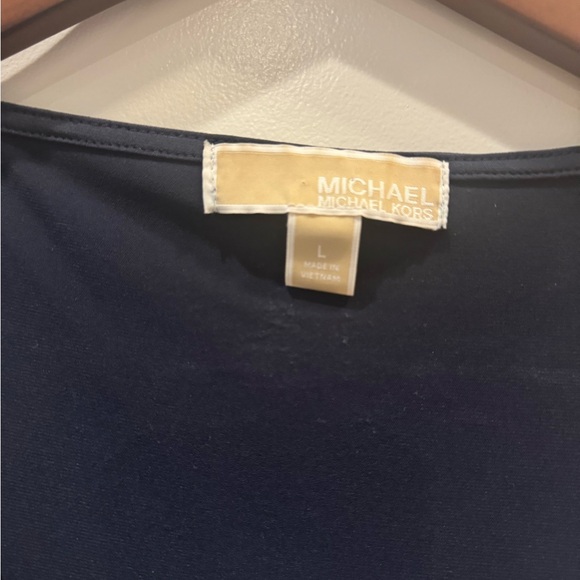 MICHAEL by Michael Kors Women’ Navy Blue Sleeveless Blouse - Picture 3 of 3